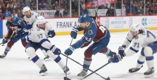  Колорадо разгроми Тампа