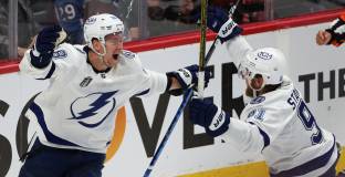    Тампа намали изоставането от Колорадо