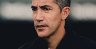 Уулвс уволни Лаже