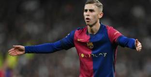 Легенда на Барса оспори продажбата на Фермин Лопес 