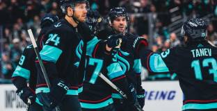 Едмънтън пречупи Чикаго, Минесота спря Отава 