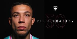 Филип Кръстев подписа с тим от Чемпиъншип