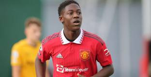 Невил: Мейну изглеждаше като играч на Ман Сити