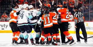 Филаделфия разгроми Сиатъл