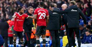 Полицията задържа деветима след Лийдс – Ман Юнайтед