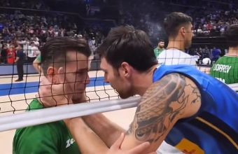 Симоне Анцане – на 33 години, един от големите! От другата страна – Дамян Колев, само на 23 години, със сълзи в очите след загубения финал. Това е мигът, в който човещината е по-голяма от съперничеств