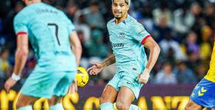 Барселона започна годината с победа 