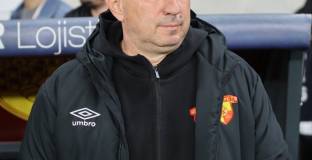 Стоилов ще получи около 20 млн. за нови играчи 