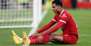 Ливърпул отстъпи на Роял Юнион