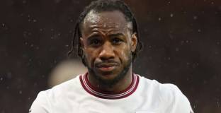 Антонио: Уест Хем игра срещу 14 човека