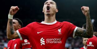 Десет от Ливърпул измъкнаха 3-те точки при визитата си на Нюкасъл