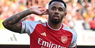 Арсенал се наложи над Брентфорд