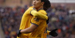 Уувърхемптън - Лутън Таун 2:1 