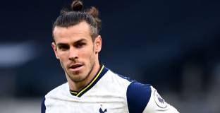 Тошак: Съветвам Бейл да игнорира агента си