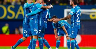 Комо с изненадваща победа над Рома 