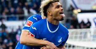 Лийдс може да осъществи рекорден трансфер 