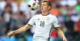 Кроос: Германия не знаеше как да завърши мача с Холандия