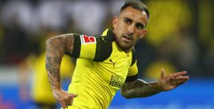 Борусия Дортмунд ще купи Алкасер от Барселона