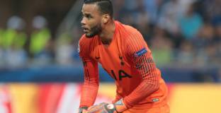 Тотнъм се раздели с Ворм