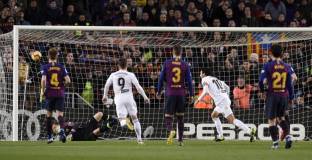 Меси измъкна точката за Барса срещу Валенсия