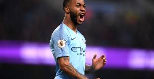 Стърлинг: Никога няма да ми омръзне да бъда черен