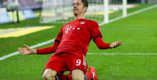 Източник: Левандовски ще продължи с Байерн до 2023-та