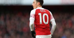 Фенербахче иска Йозил 