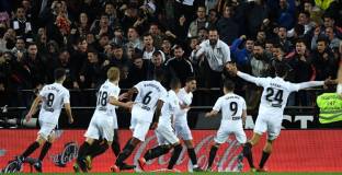 Валенсия зарадва феновете си срещу доиграващия сезона Реал (видео)