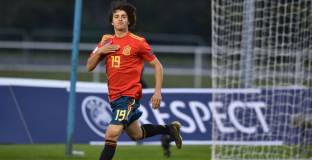 Ман Сити договори трансфера на Пабло Морено