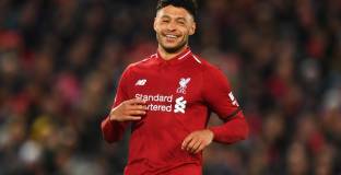   Ливърпул е готов да продаде Окслейд-Чембърлейн