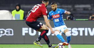 Наполи с късна победа срещу Каляри (видео)