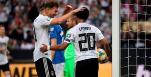 Германия не показа милост - вкара много на Естония, но само осем бяха зачетени