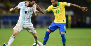 Алвеш: Не съм съгласен с Меси