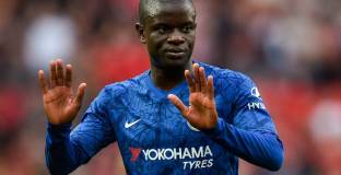 Сари иска да купи Канте в Ювентус