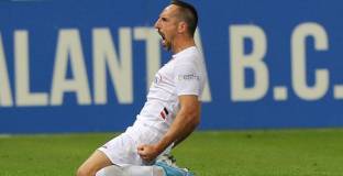 Рибери отговори на феновете