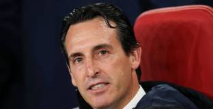 Ван Перси: Арсенал не стана по-добър при Емери 