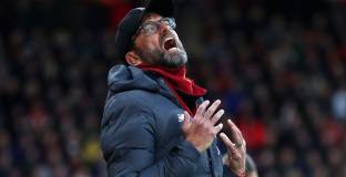 Клоп: Труден мач