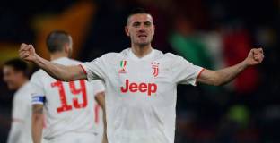 Лестър хвърли око на защитник на Юве