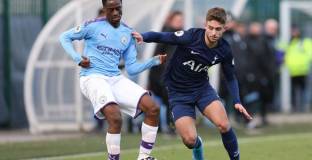 Тотнъм продължи със сина на Почетино