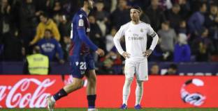 Реал остана зад Барса преди Ел Класико