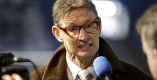 Адамс разкритикува трансферната политика на Арсенал