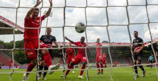 Унион Берлин - Фортуна 3:0 