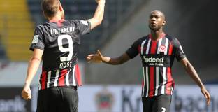 Айнтрахт - Падерборн 3:2 