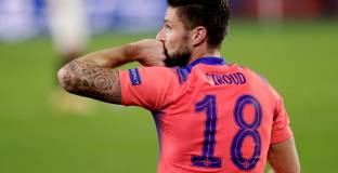 Жиру не планира да напуска Челси през януари