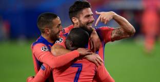 Лампард оцени играта на Жиру