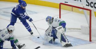 Вашингтон с втора поредна загуба, победи за Унипег и Торонто