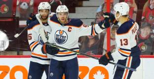 Джетс с четвърта поредна загуба, Едмънтъм разгроми Уинипег