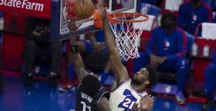 Филаделфия победи Бруклин, седма поредна победа за Клипърс