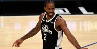 Клипърс спечели серията с Далас