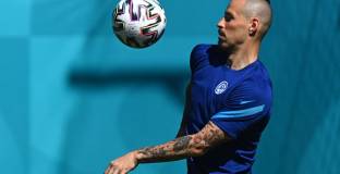 Хамшик: Бяхме наказани за пасивната си игра